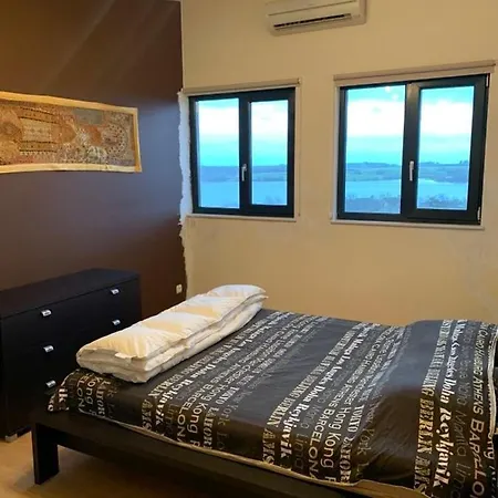 Apartment Lacs De L'eau D'heure B25