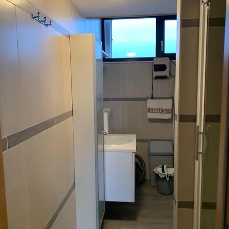 Lacs De L'eau D'heure B25