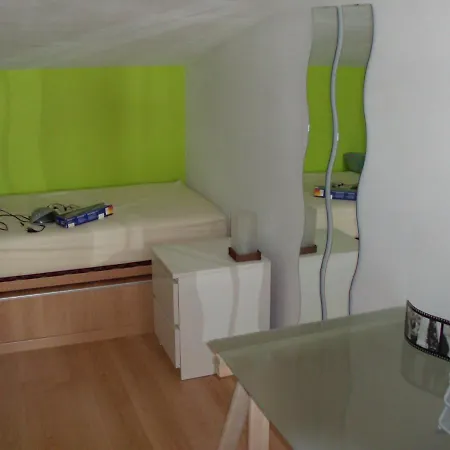 Apartment Lacs De L'eau D'heure B25 *