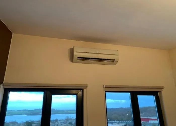 Apartment Lacs De L'eau D'heure B25 *